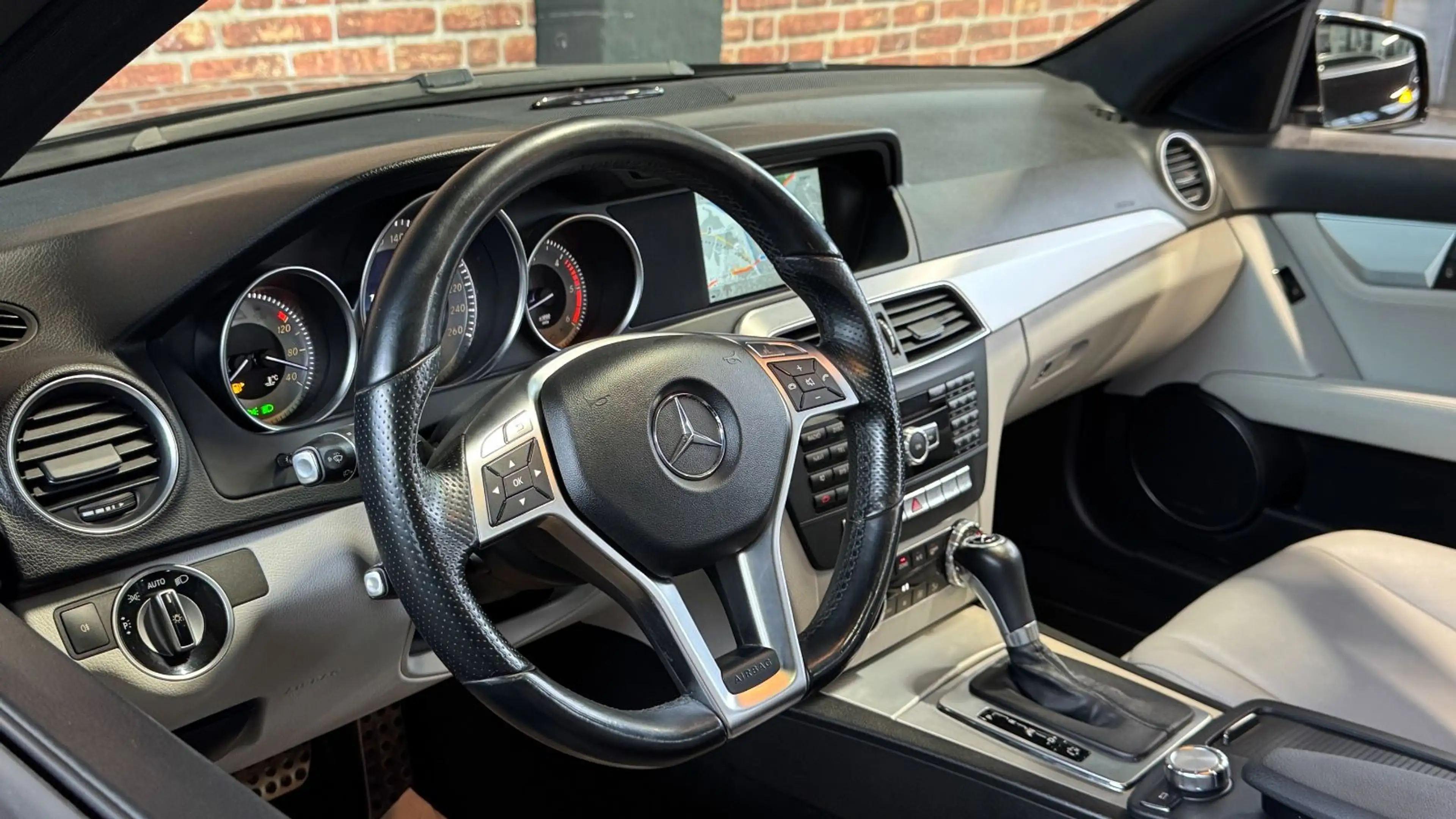 Mercedes-Benz C 350 CDI T Autom. AMG-PAKET*DISTRONIC*TOTWINKEL — photo 10