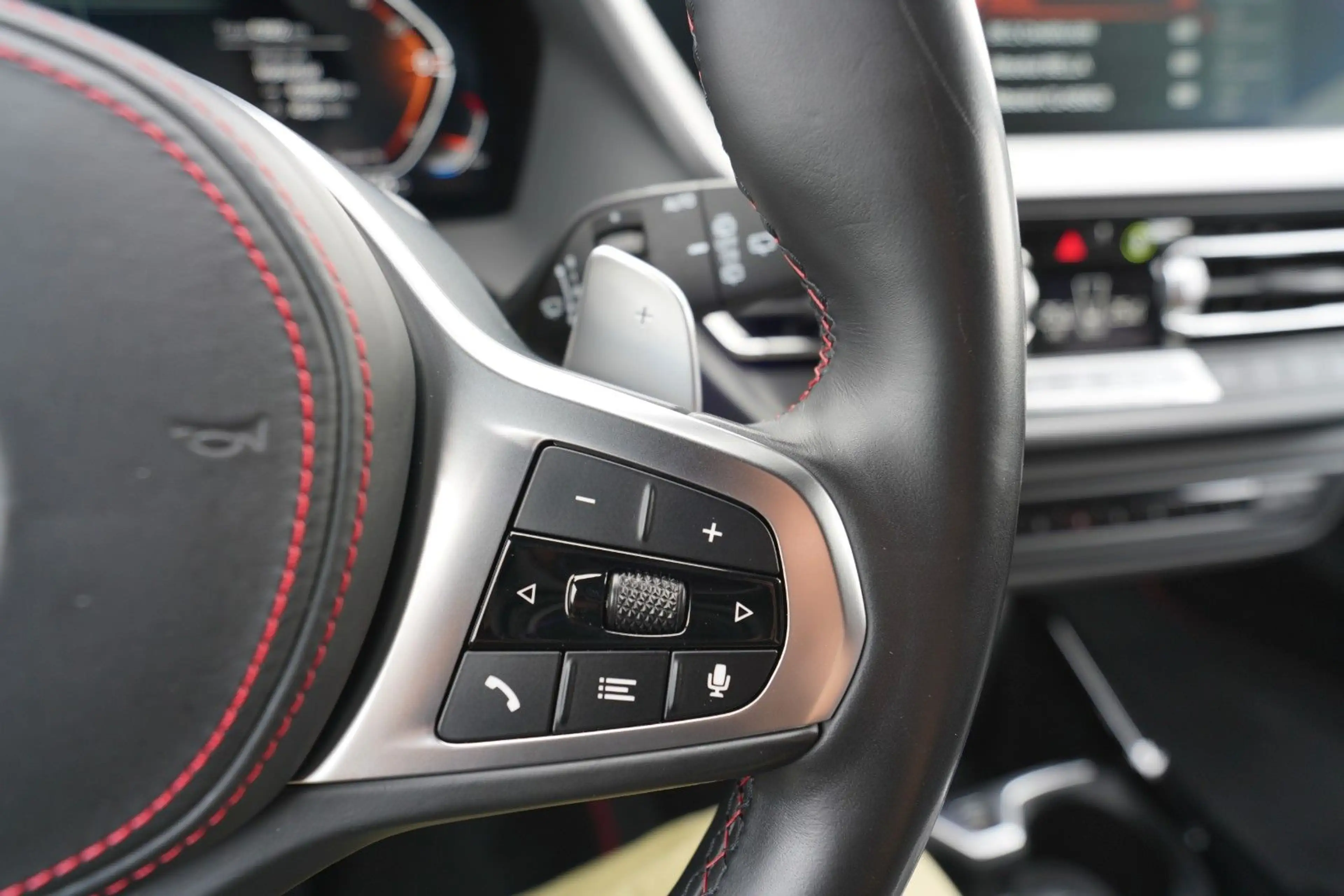 BMW 128 ti*M Sport*Kamera*2.Hand*LED*SHZ*Navigation* — photo 14