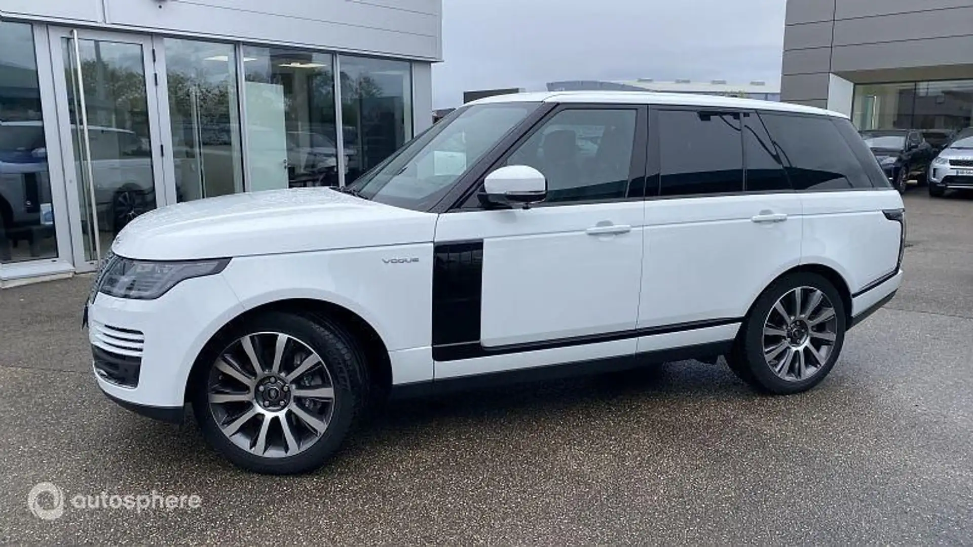 Land Rover Range Rover 2.0 P400e 404ch Vogue SWB Mark VIII - 1