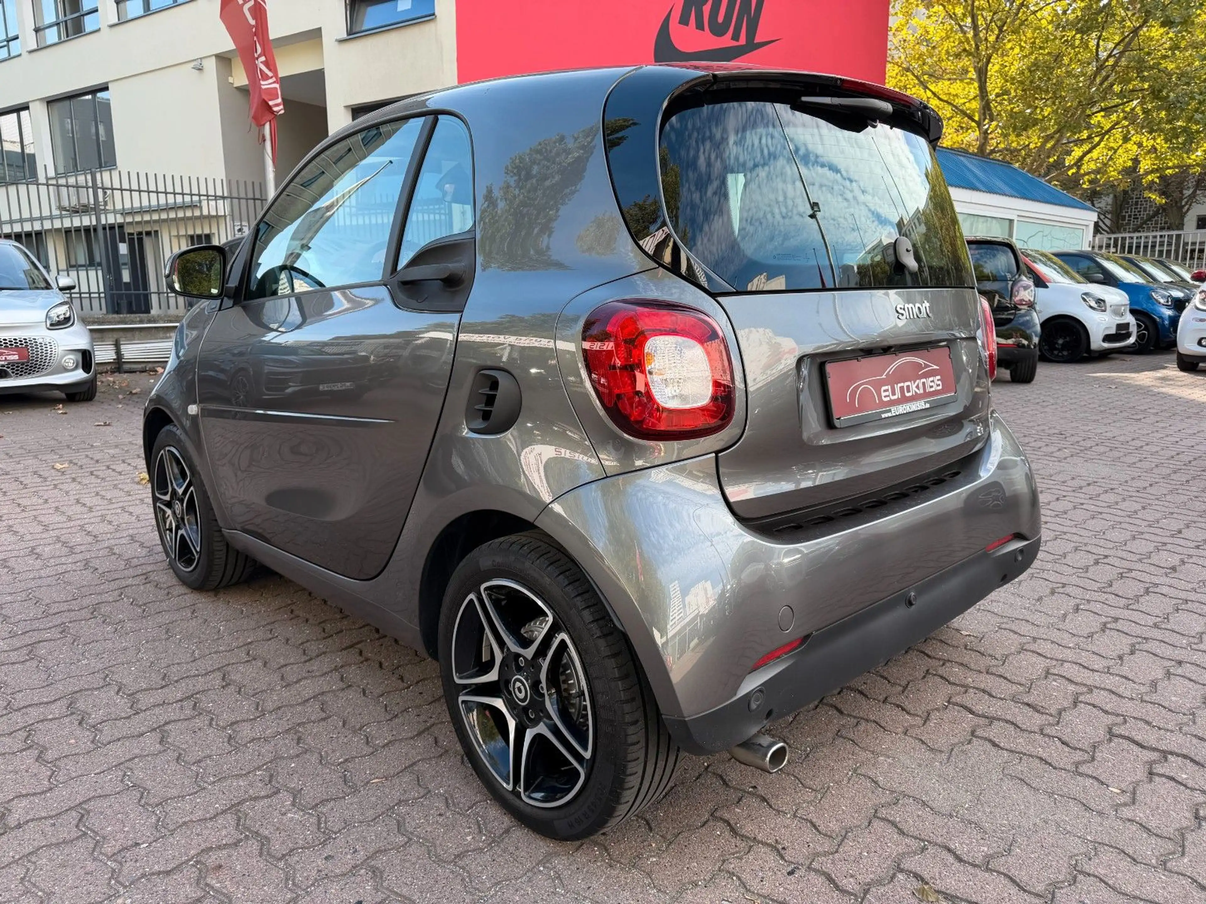 smart forTwo fortwo 66kW DCT prime SPORT*PANO*NAV*SHZ*PTS*KAM — photo 14