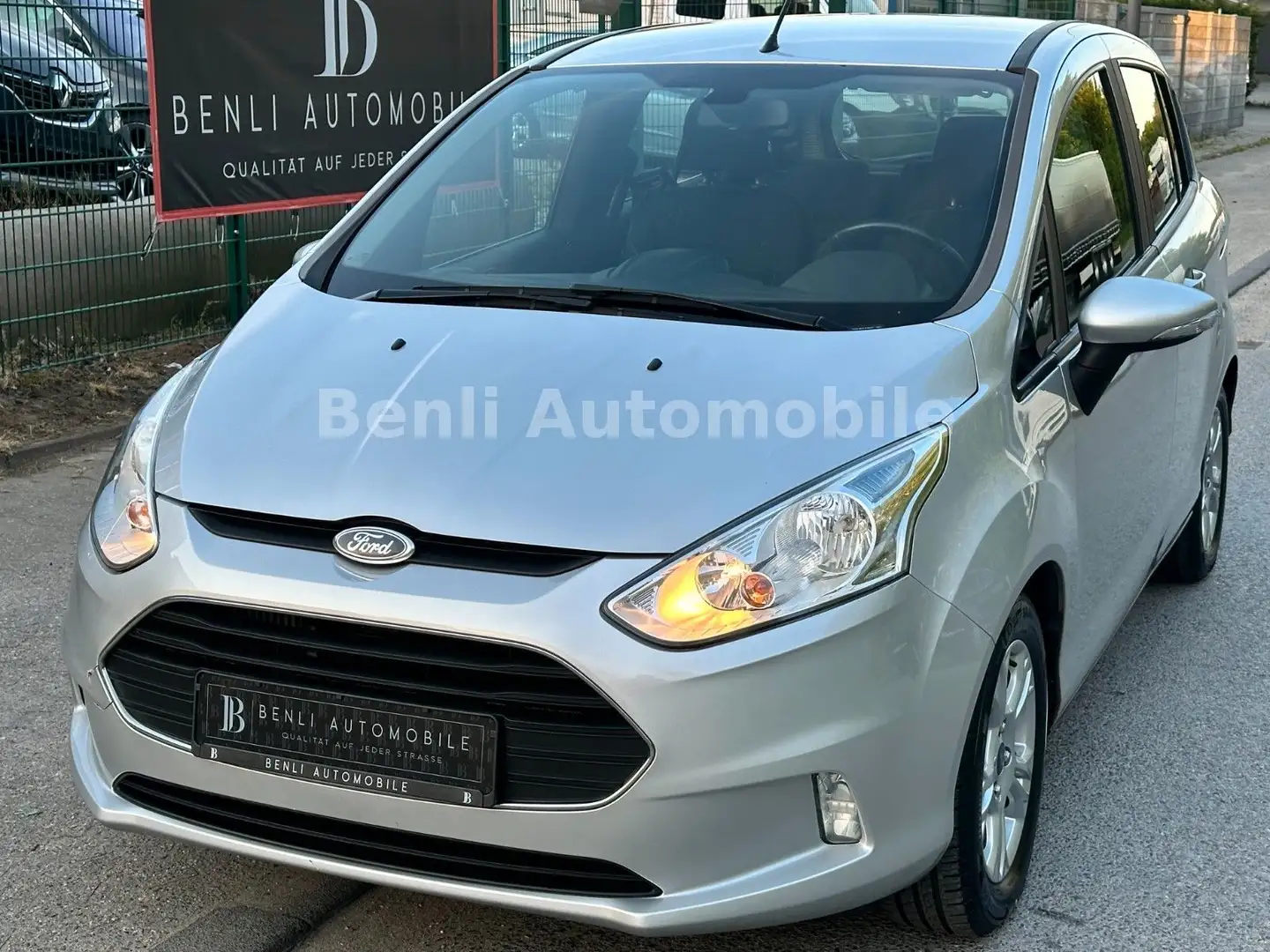 Ford B-Max B-MAX Trend/1.HAND/KLIMAAUTOM/PDC/SHZ/USB/ Zilver - 1