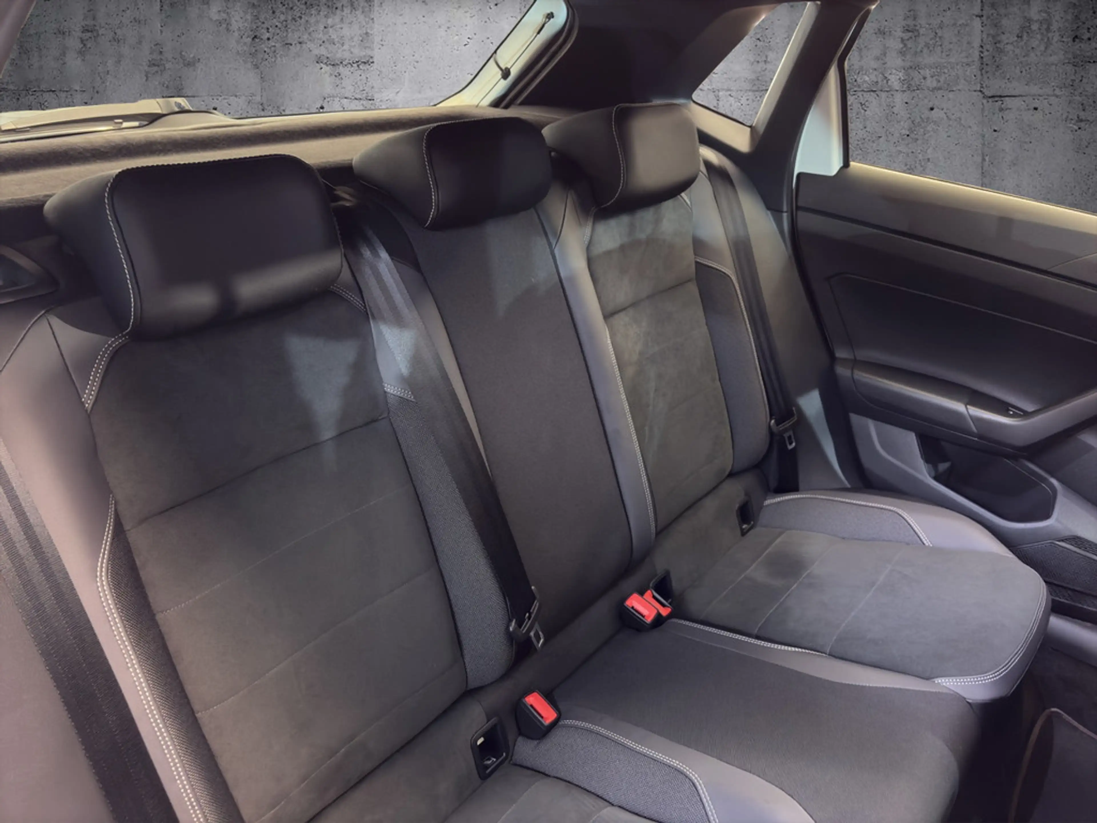 Volkswagen Polo GTI 2.0 TSI DSG NAVI+Pano+Matrix NAVI+Pa — photo 13
