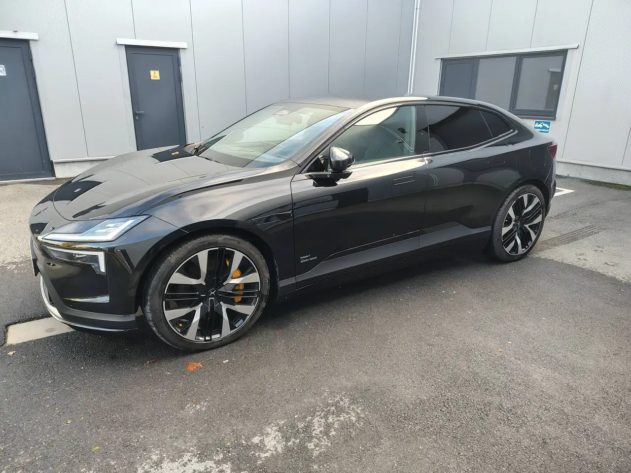 Polestar 4