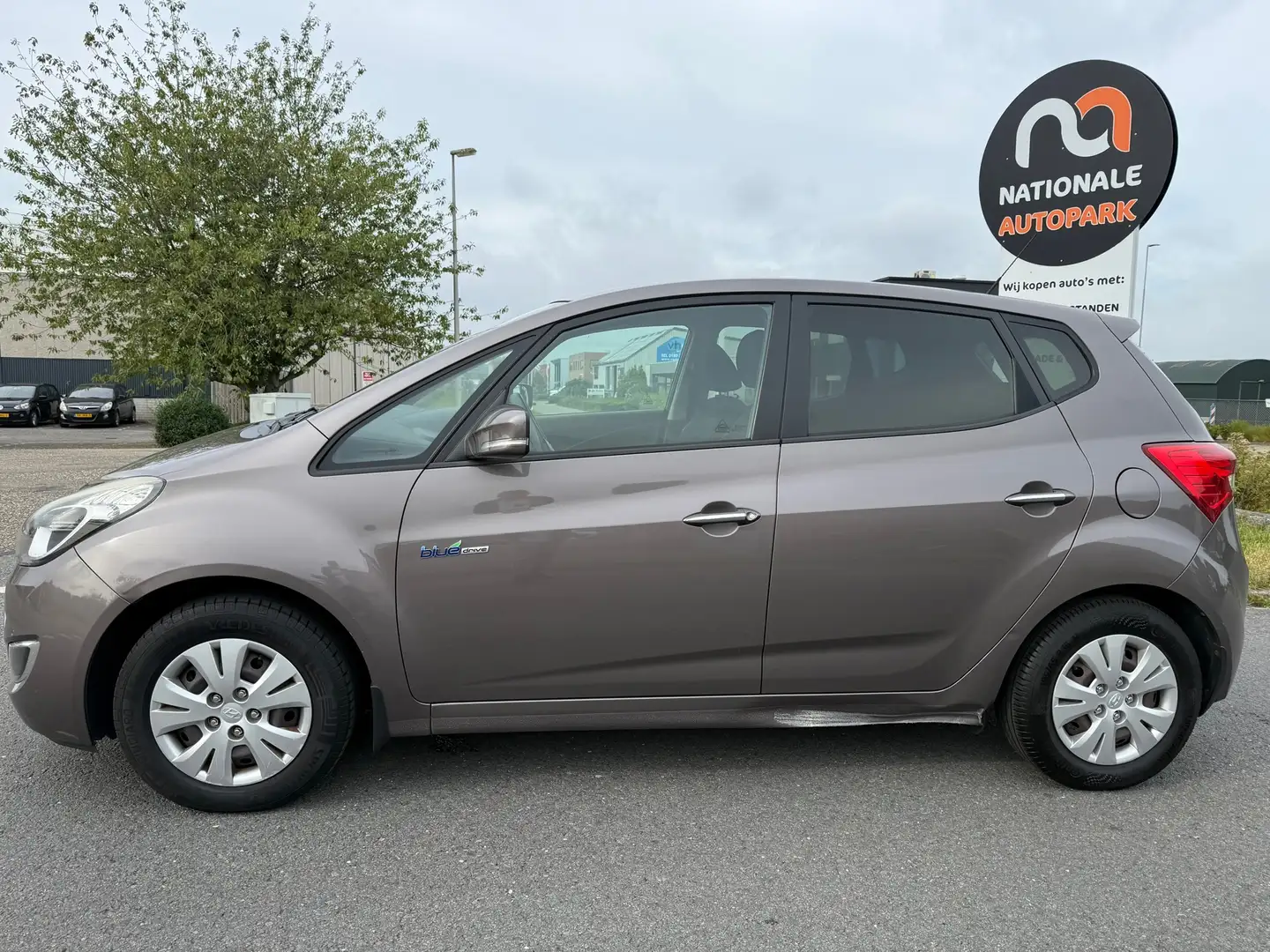 Hyundai iX20 2011 * 1.4i i-Motion * UNIEKE KM-STAND * ELEC .RAM Brun - 2