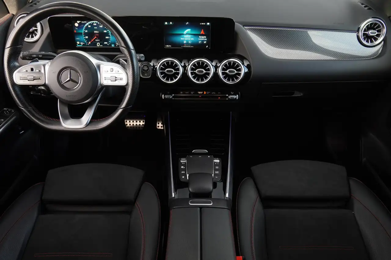 Mercedes-Benz GLA AMG Night pakket Camera Trekhaak, миниатюра 4