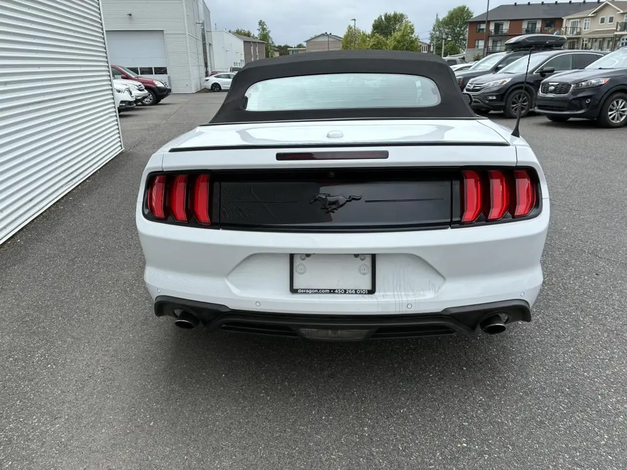 Ford Mustang снимка Ford Mustang