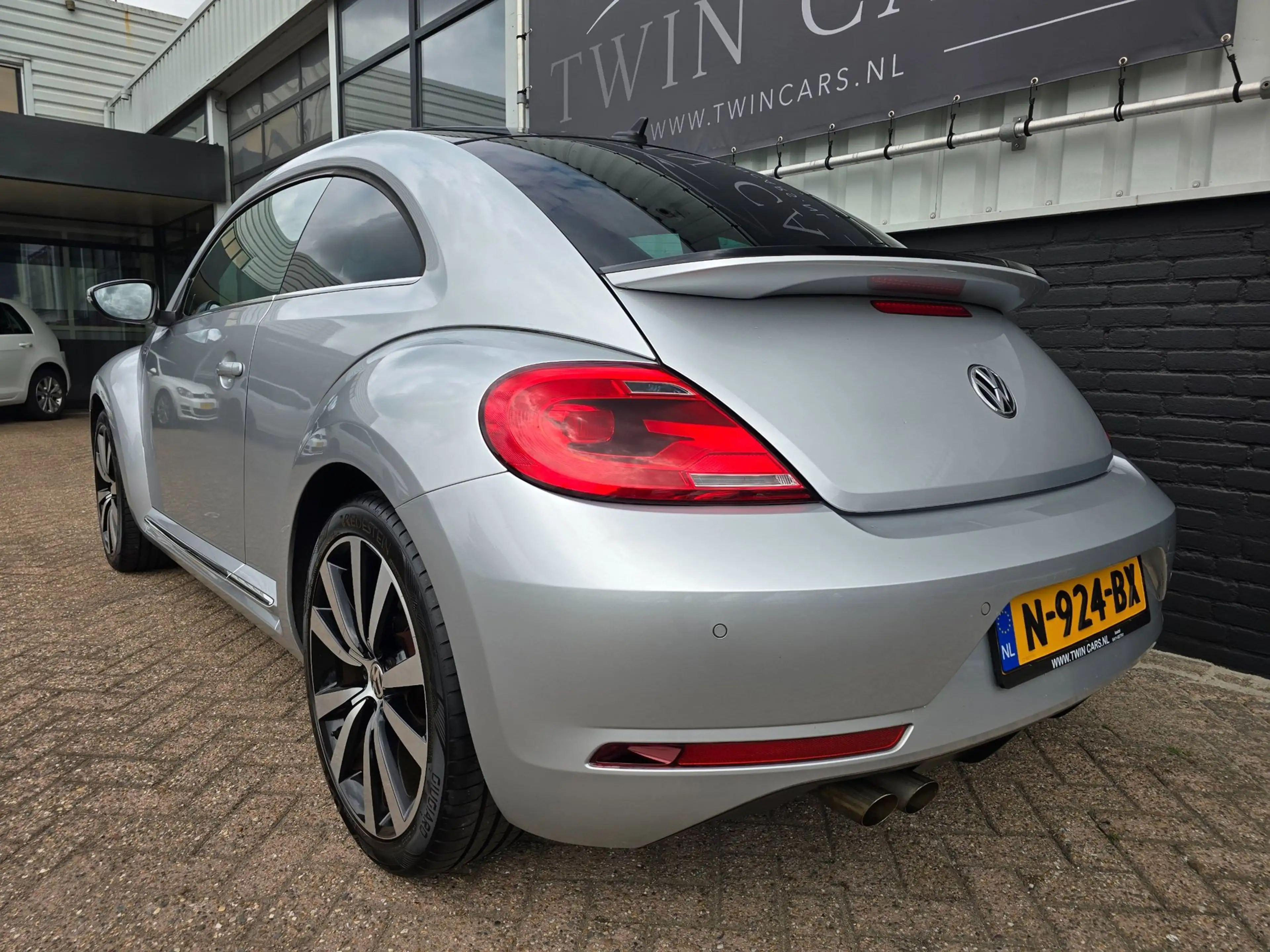 Volkswagen Beetle 1.4 TSI 160Pk R-Line Led Xenon Navi Fender-Sound — photo 10