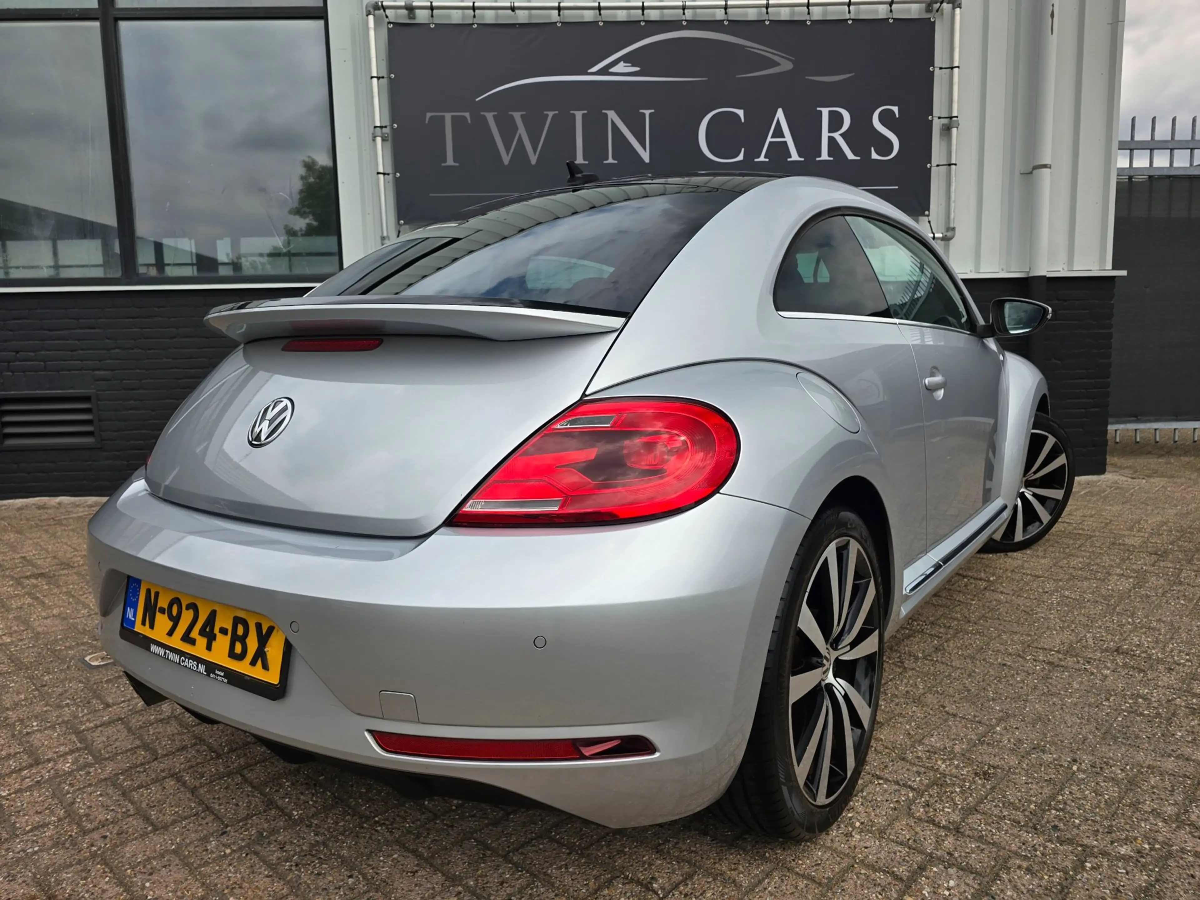 Volkswagen Beetle 1.4 TSI 160Pk R-Line Led Xenon Navi Fender-Sound — photo 6