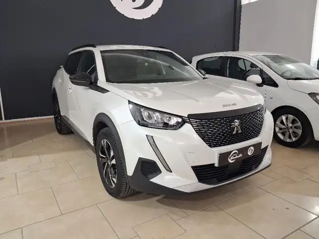 Peugeot 2008 1.2 PureTech S&S Allure Pack EAT8 130