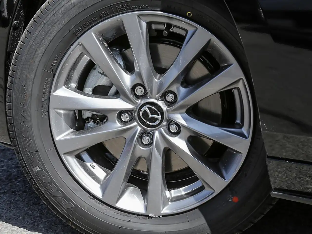 Mazda 3 снимка Mazda 3