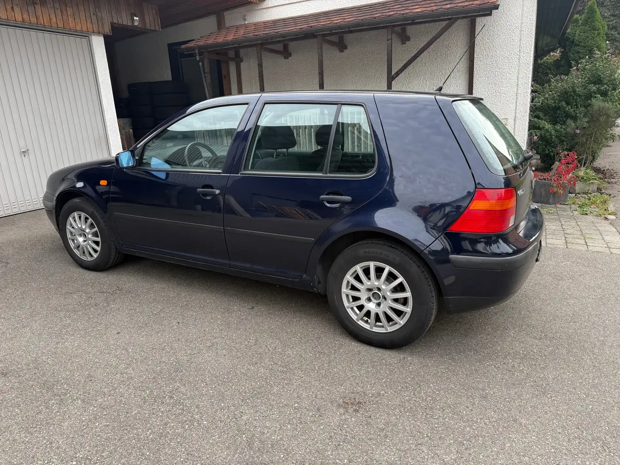 Volkswagen Golf IV 1.4 Klima Sitzheizung Velour Sitz 8 (fach bereift, foto 9