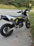 Husqvarna 701 Supermoto Noir - thumbnail 3