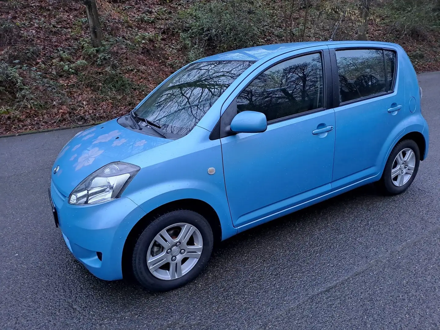 Daihatsu Sirion *Top*Automatik*Allrad*nur 50000 km*TÜV 09/25* Blau - 2