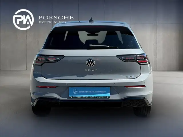 Volkswagen Golf view 5