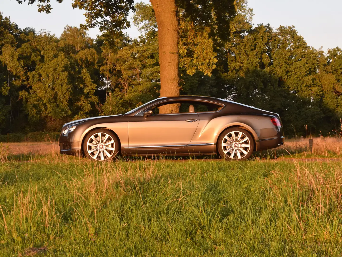 Bentley Continental Continental GT V8 – Granite Met. 99.653km 2012 Gris - 1