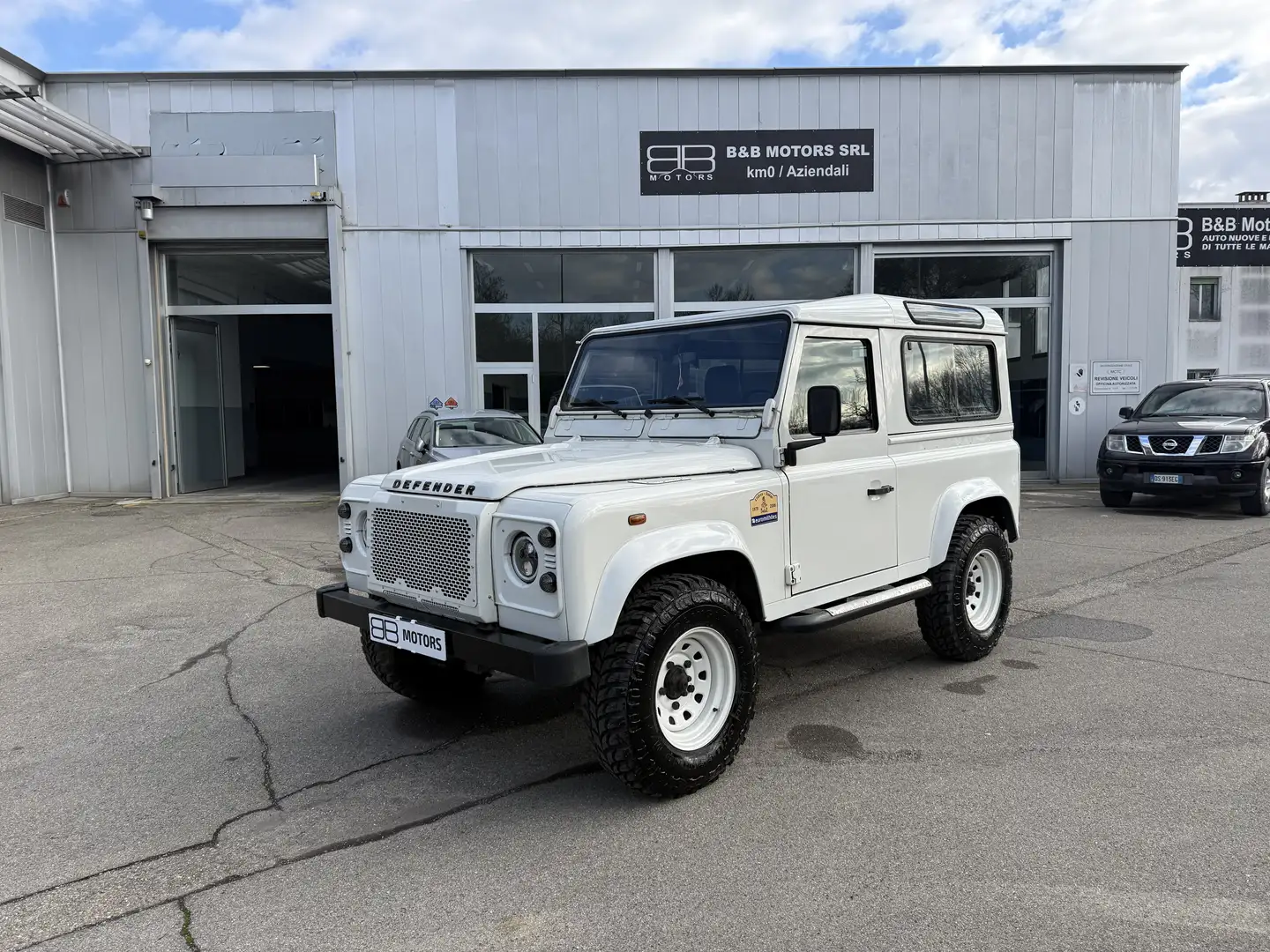 Land Rover Defender Defender 90 2.5 td5 7 POSTI VETTURA Blanc - 1