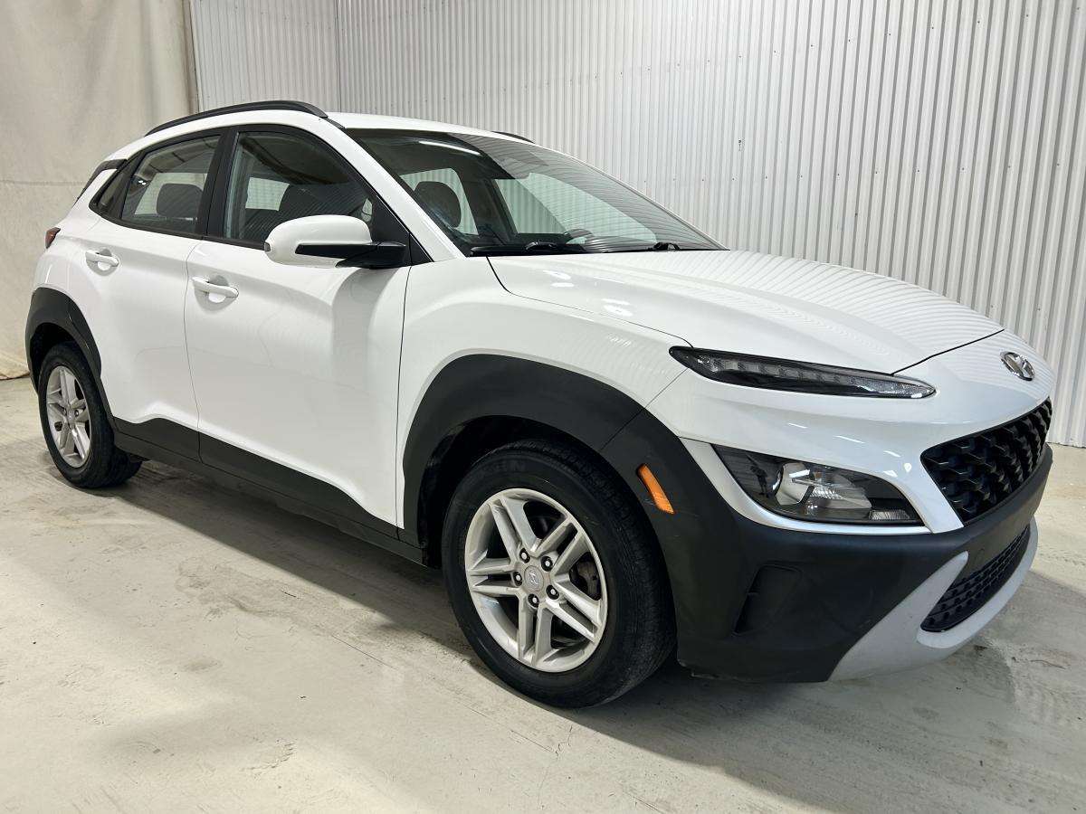 2022 Hyundai Kona 2.0L Essential FWD — снимка 1