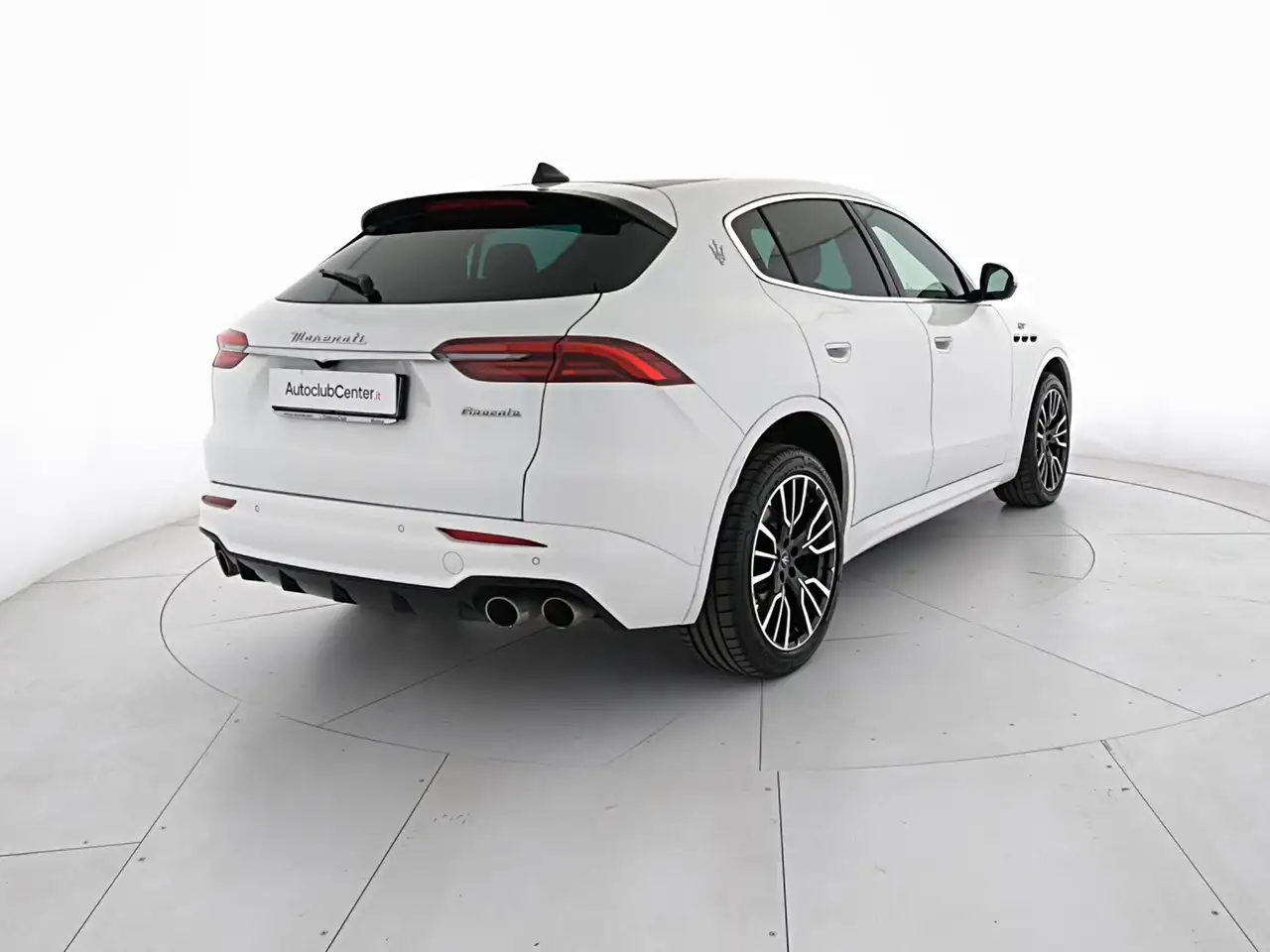 Maserati Grecale 2023