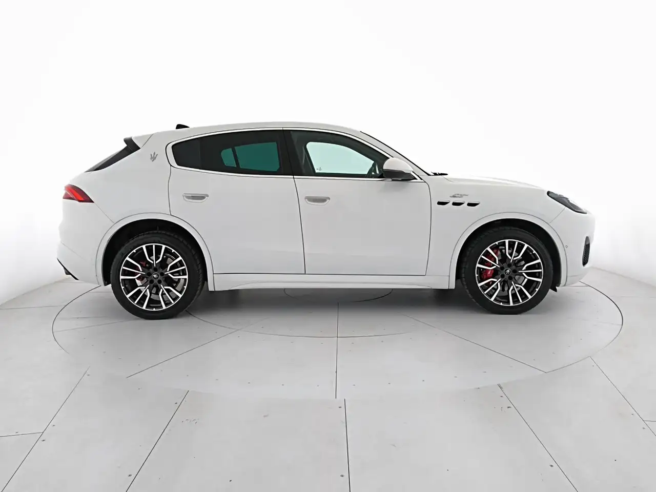 Maserati Grecale 2023