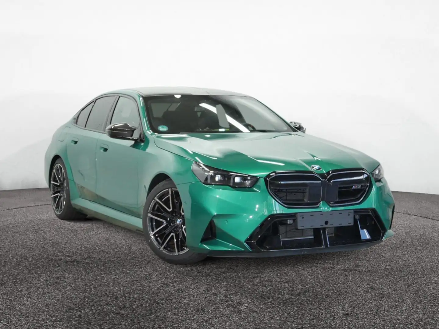 BMW M5 AHK+B&W+CARBON+V-MAX Vert - 2
