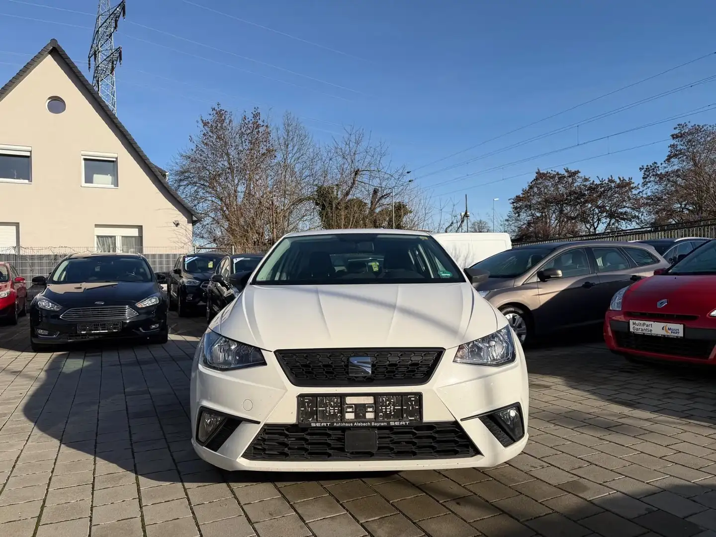 SEAT Ibiza Reference Weiß - 2