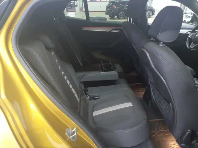 BMW X2 view 13