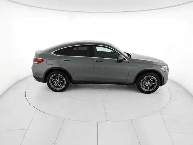 Mercedes-Benz GLC view 5