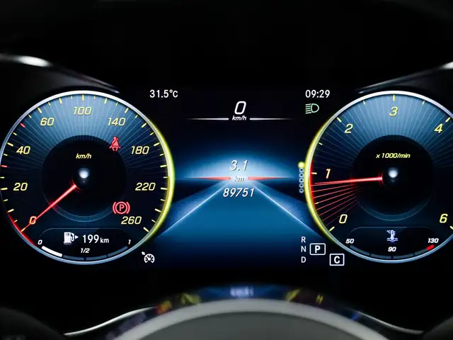 Mercedes-Benz GLC view 12