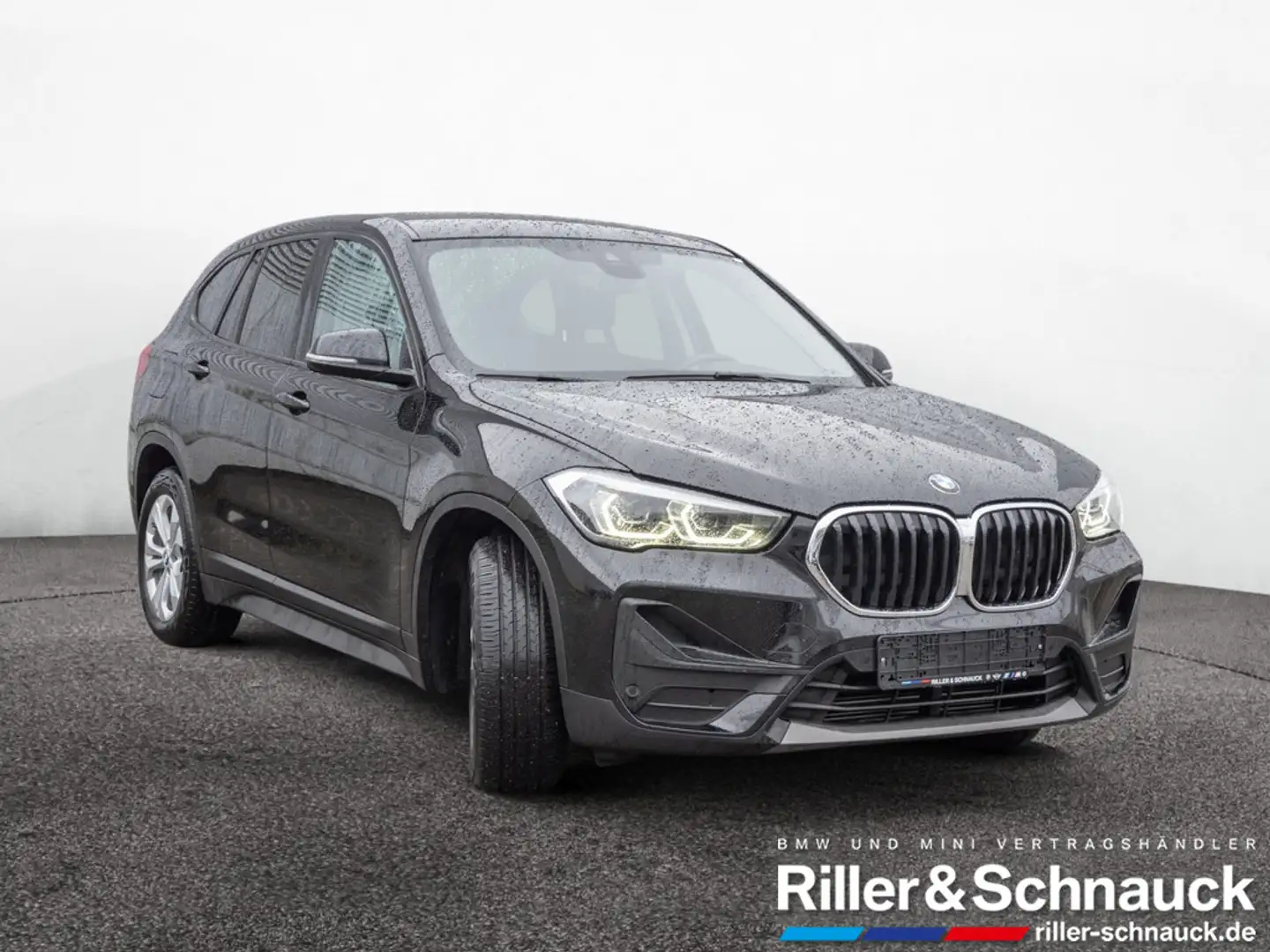 BMW X1 xDrive 25e Advantage SHZ NAVI FACEL. LED Schwarz - 2