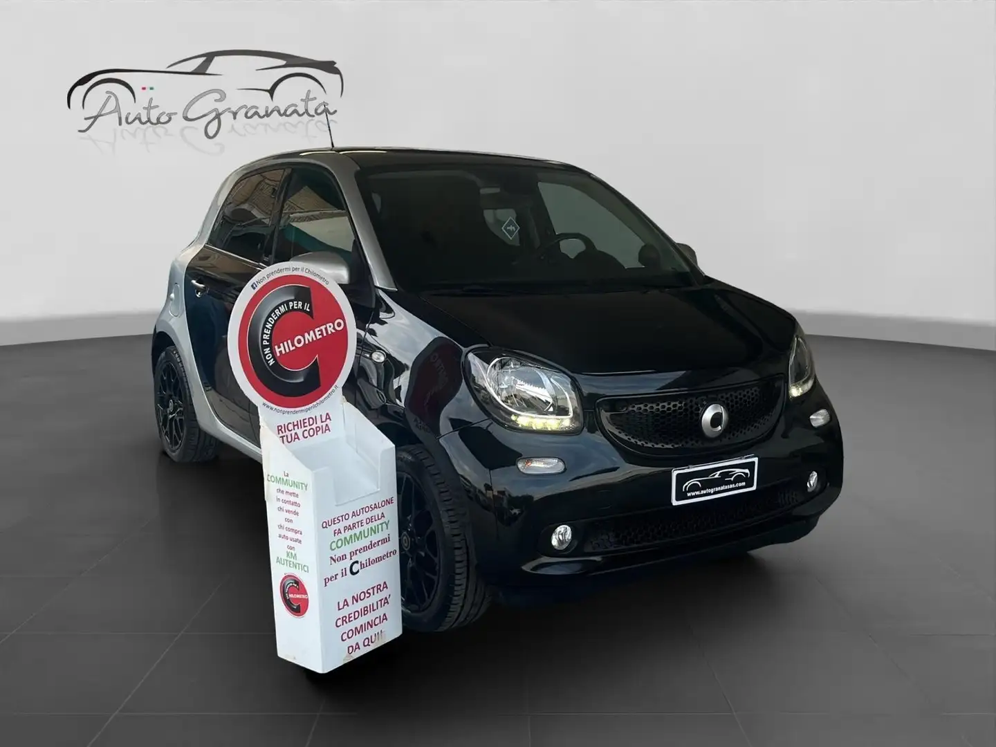 smart forFour Smart ForFour 1.0 71cv Prime AUT. NEOPATENTATI SOL Zwart - 1