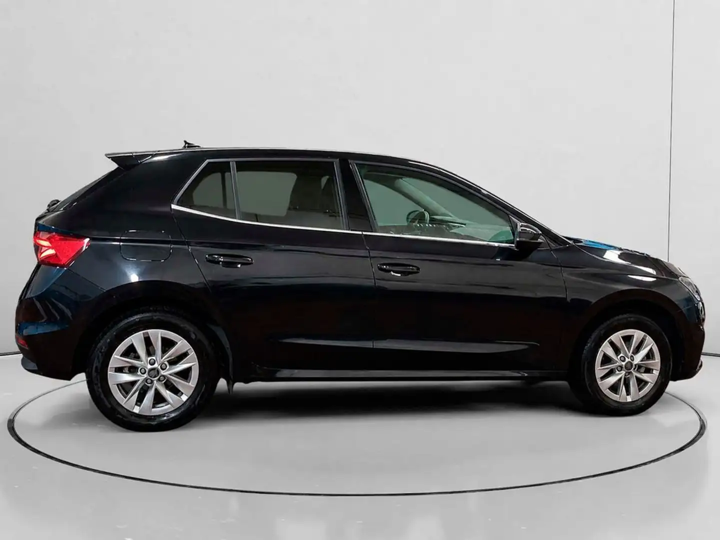 Skoda Fabia 1.0 TSI Selection 70kW Negro - 2