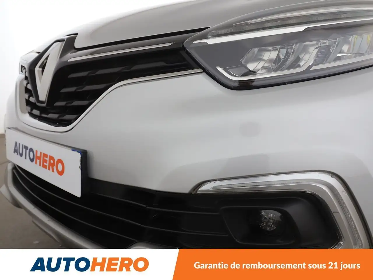 Renault Captur — photo 34