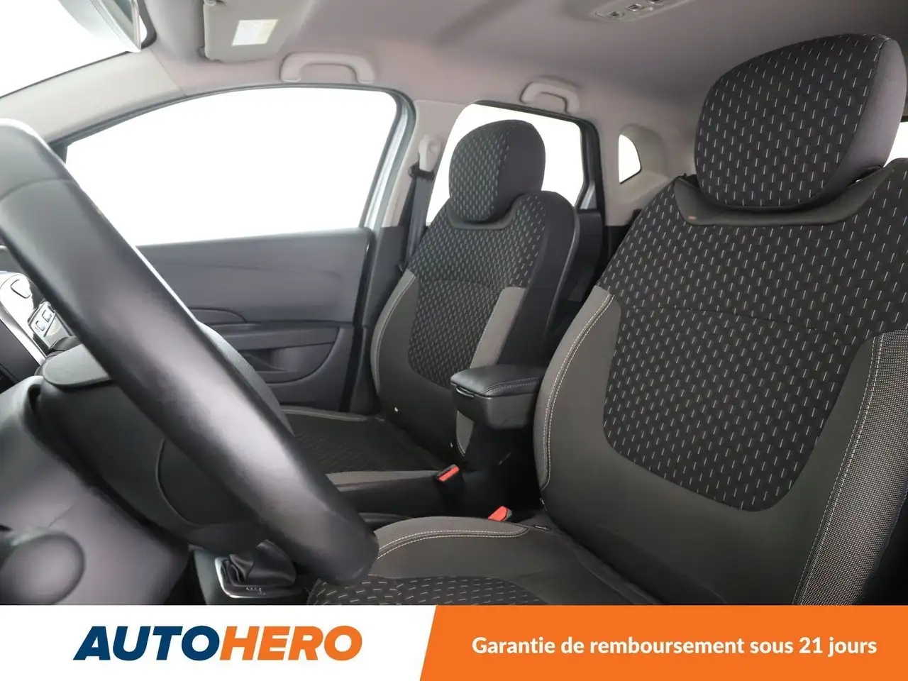 Renault Captur — photo 10