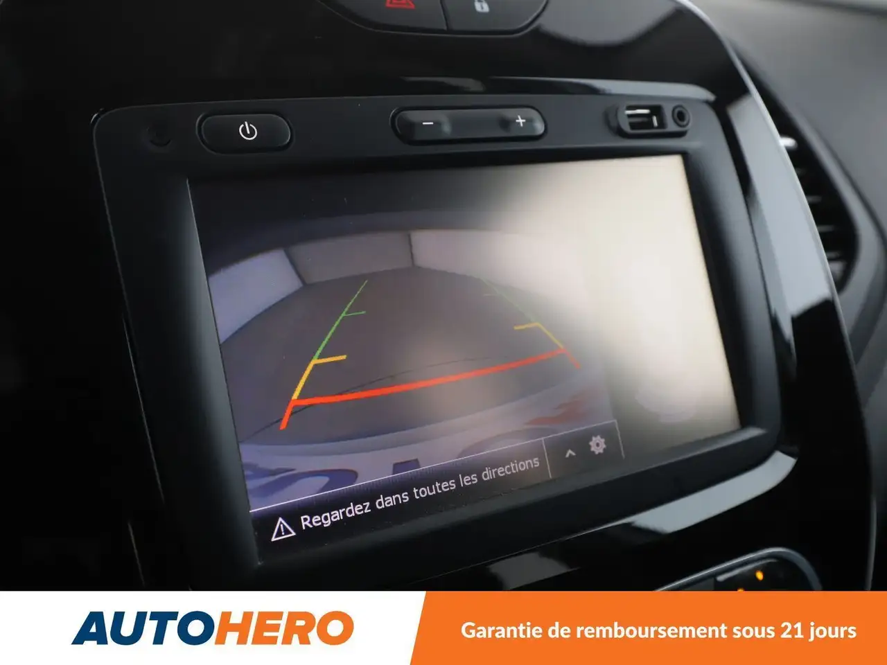 Renault Captur — photo 26