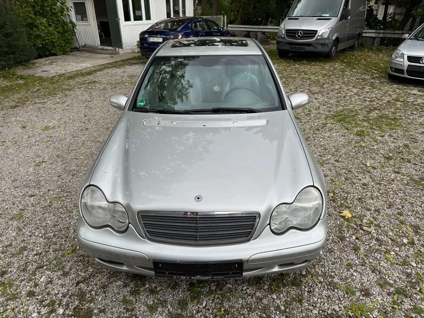 Mercedes-Benz C 200 C-Klasse CDI Classic, Automatik, TÜV (HU) Neu Silber - 2