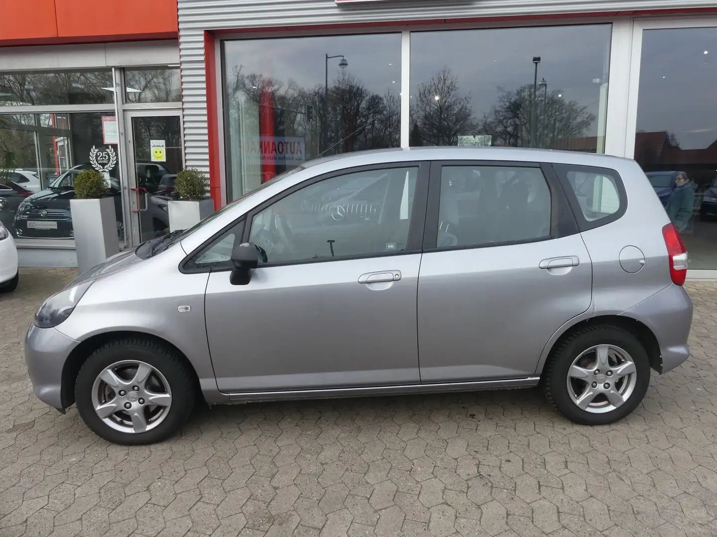 Honda Jazz 1.2 Style Allwetter*Klima*Radio*CD*ab 119€ Silber - 2