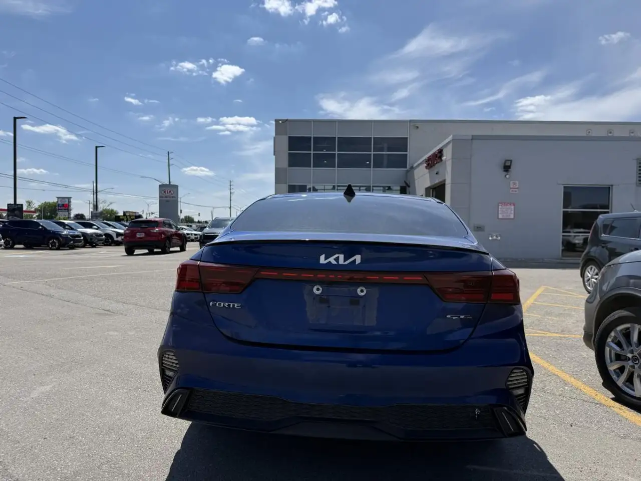 Kia Forte снимка Kia Forte