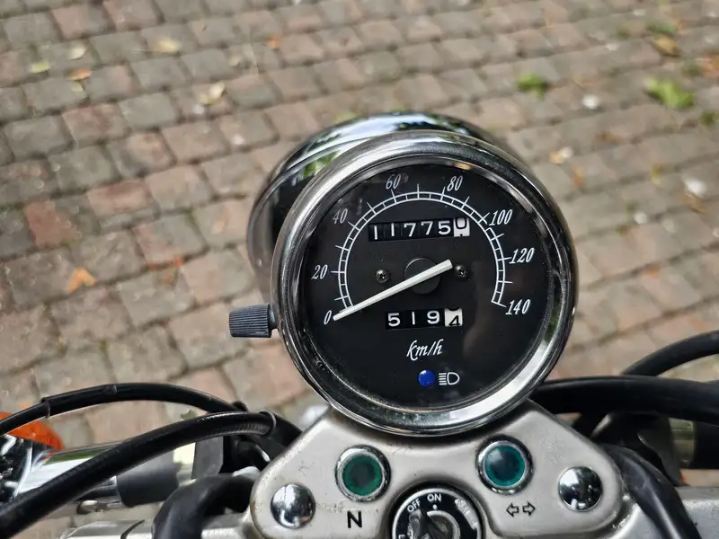 Suzuki Intruder M - foto 5