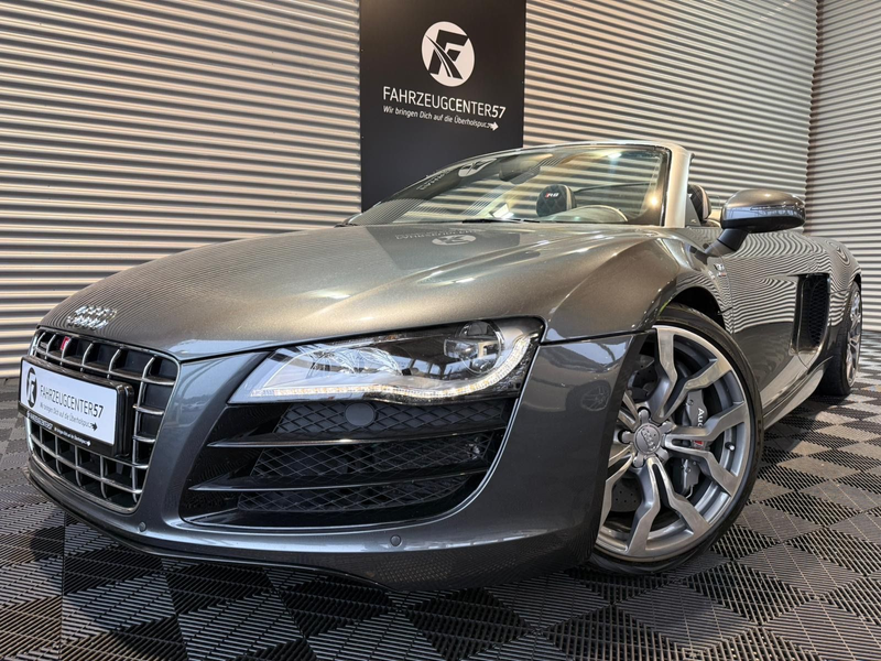 Audi R8 Spyder 5.2 FSI V10 QUATTRO