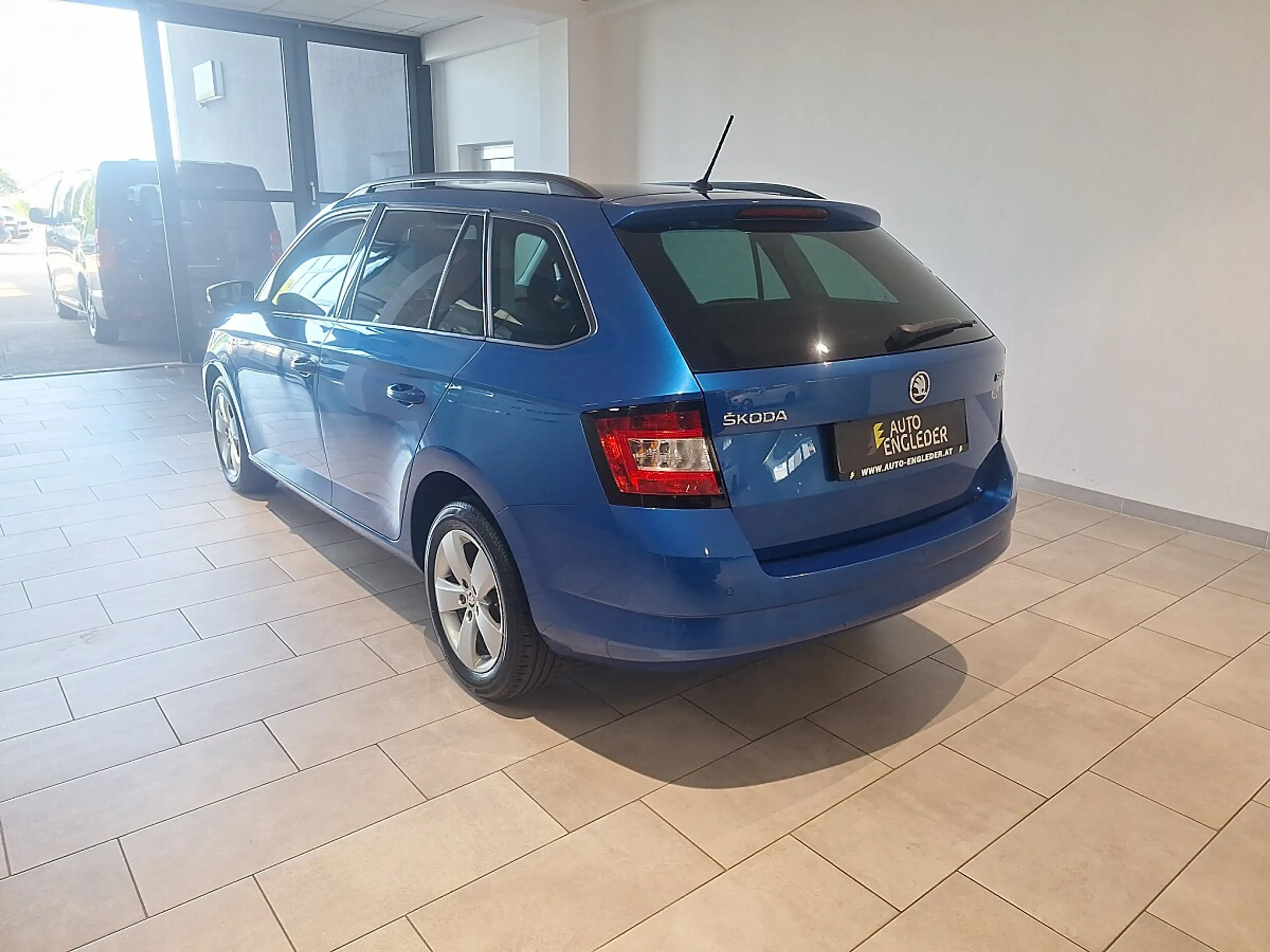 Skoda Fabia Combi 25 1,0 — photo 7