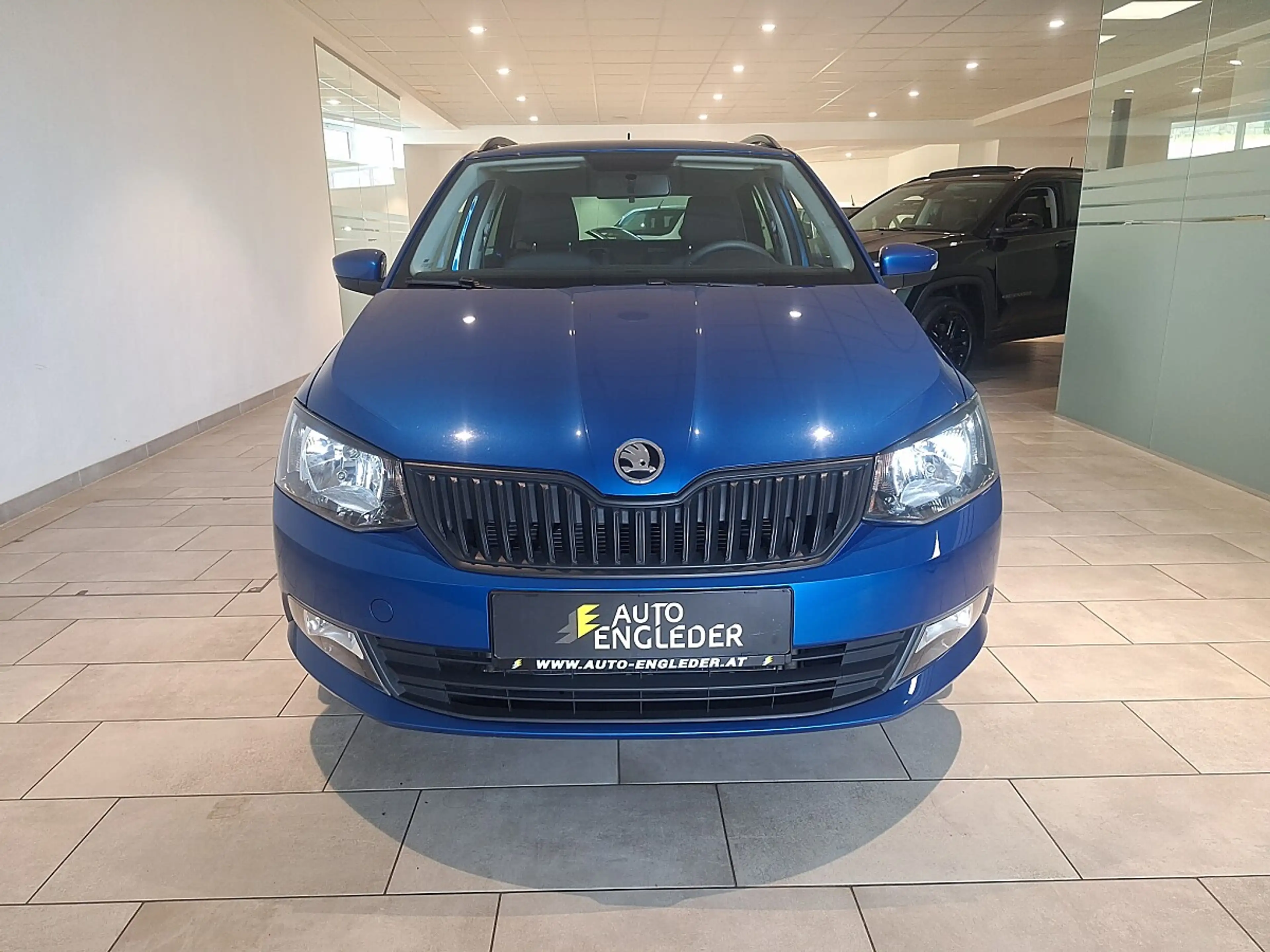 Skoda Fabia Combi 25 1,0 — photo 3