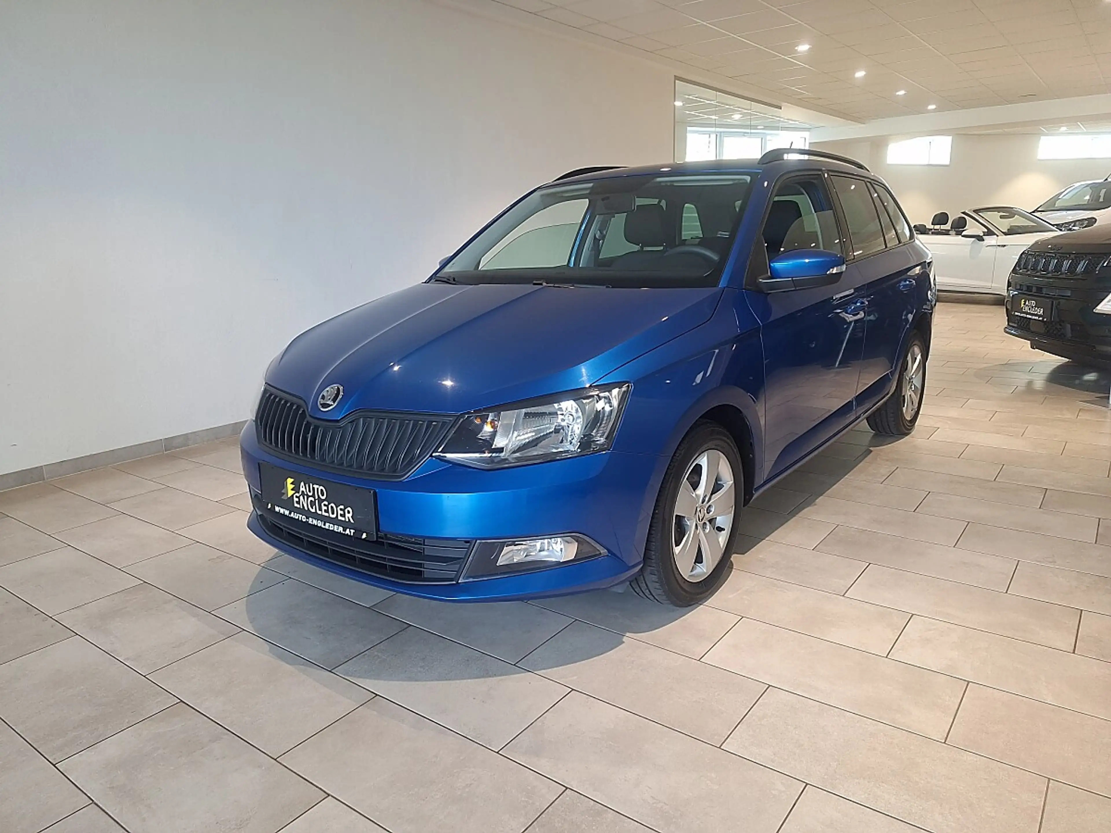 Skoda Fabia Combi 25 1,0 — photo 2