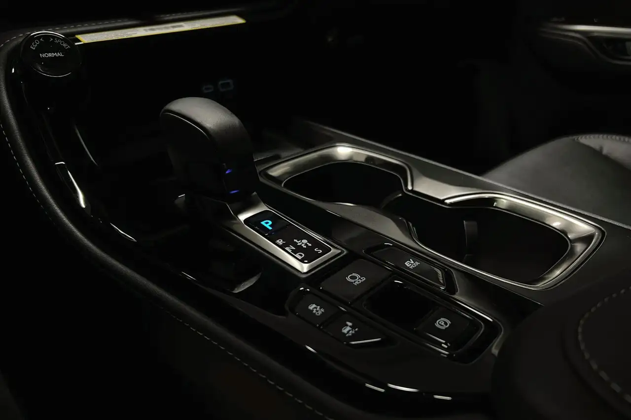 Lexus NX снимка Lexus NX