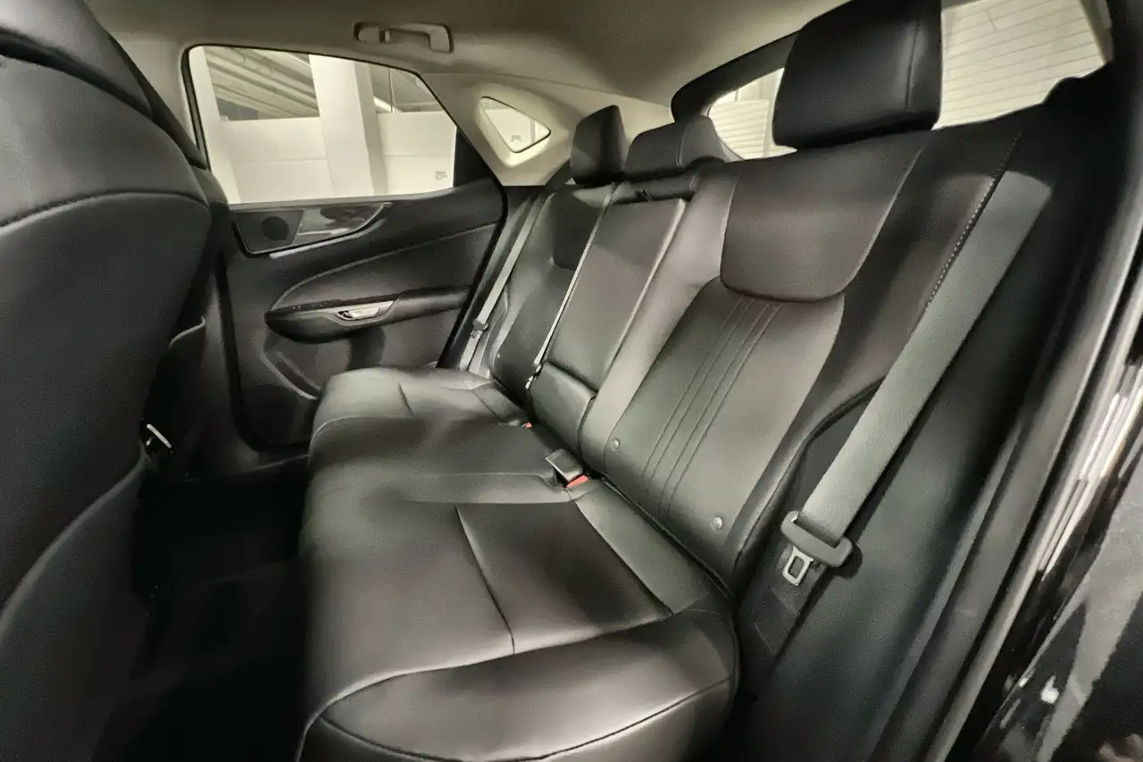 Lexus NX снимка Lexus NX