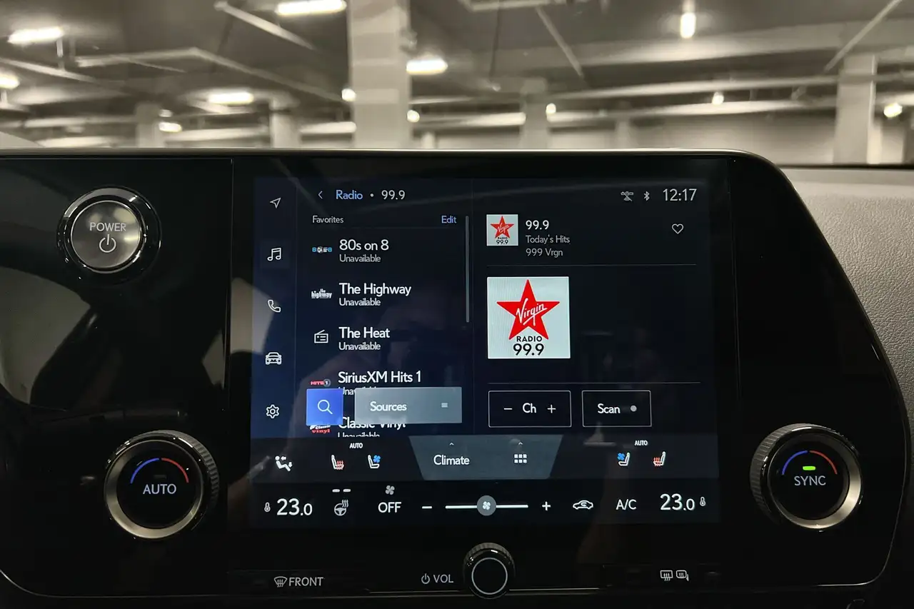 Lexus NX снимка Lexus NX