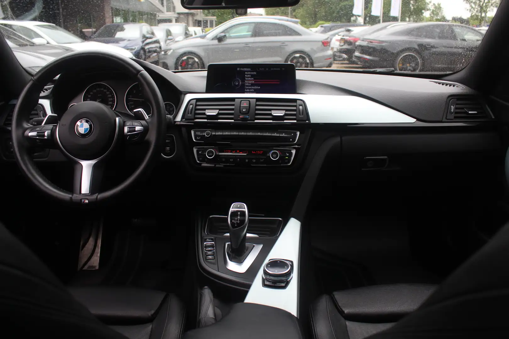 BMW 428 4-serie Gran Coupé 428i xDrive High Exe. M Sport / Zwart - 2