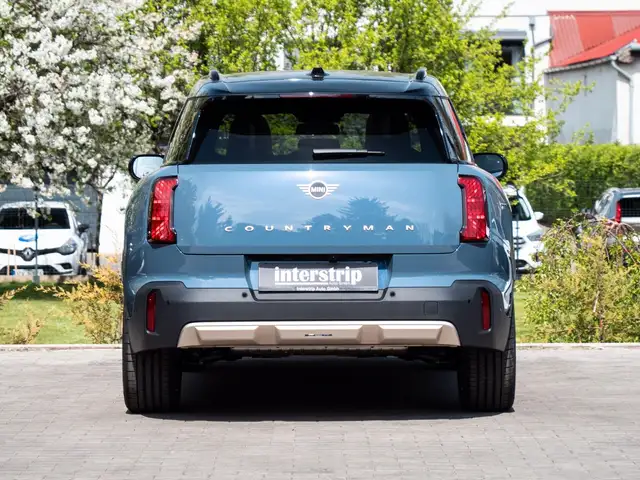 Mini Countryman view 5