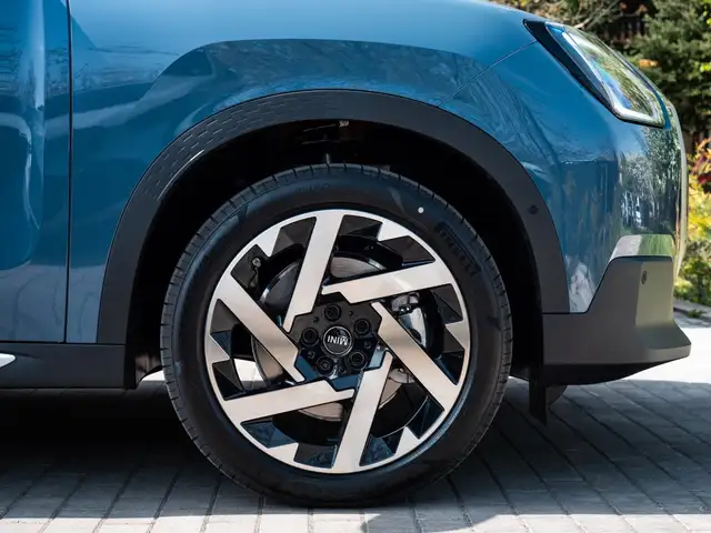 Mini Countryman view 10