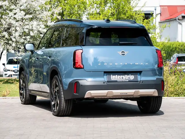 Mini Countryman view 4