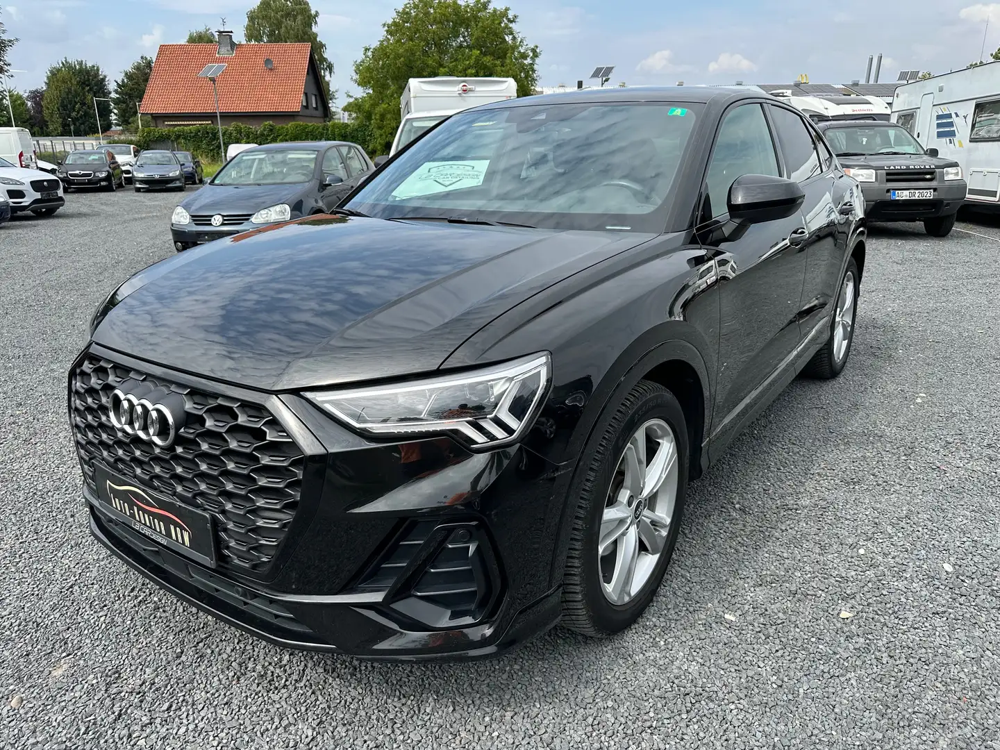 Audi Q3 Sportback 35 TFSI  3x S line Navi Kamera Leder Zwart - 1
